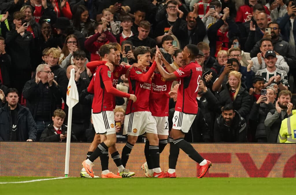 Man United vs Crystal Palace lineups, 3 predictions - Premier League 1 Manchester United's Alejandro Garnacho celebrates scoring their side's first goal of the game during the Carabao Cup
